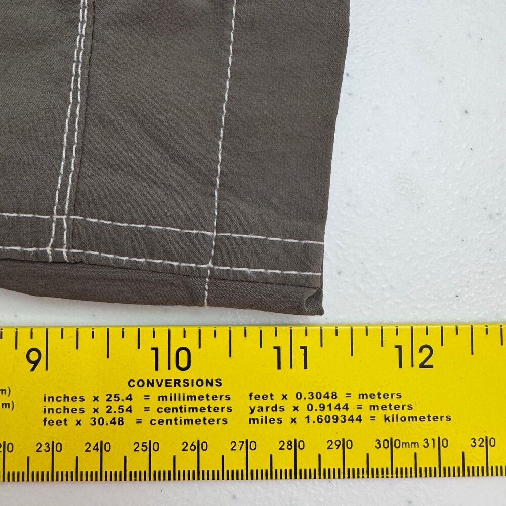 Kuhl Shorts Mens Size 30 x 11 Brown Cargo Ramblr Outdoor Hiking Performance - Picture 14 of 14
